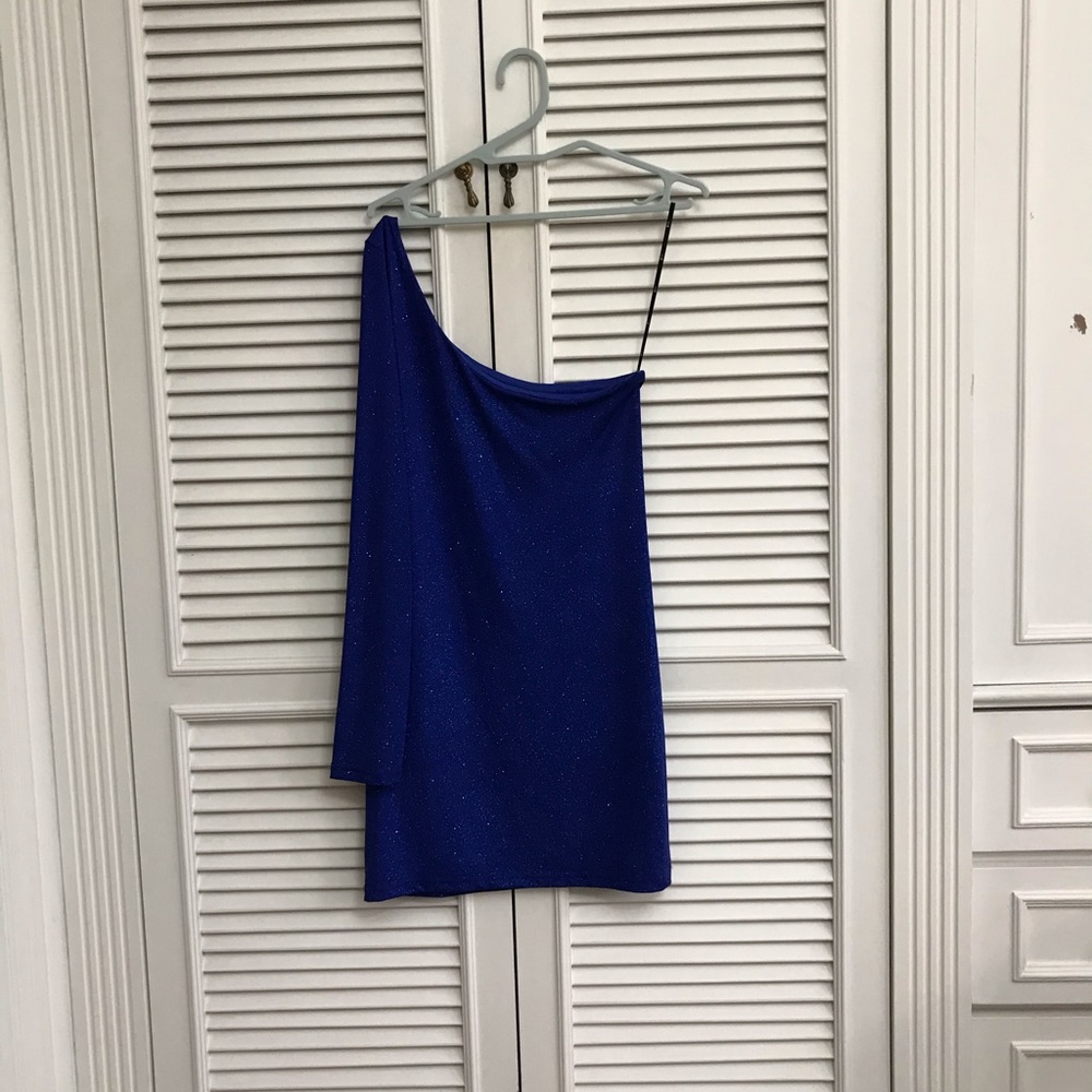 Beautiful Royal Blue Sparkly Formal Dress